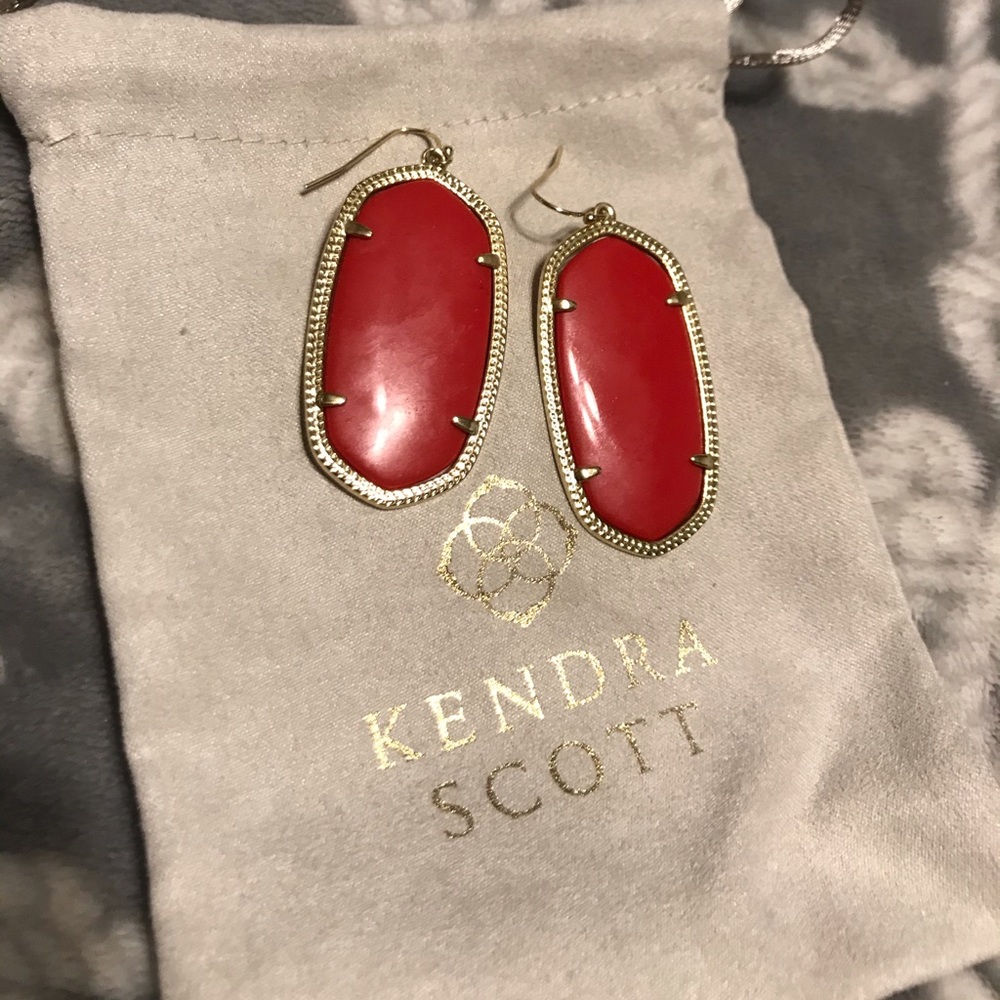 Kendra Scott Danielle Earrings